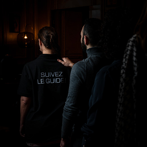 Rencontre authentique avec une guide au restaurant Dans le Noir ?